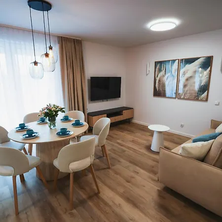 Apartamento Szept Zurawia