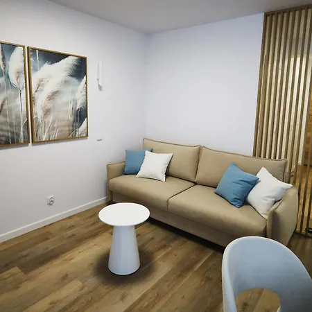 Apartment Szept Zurawia *